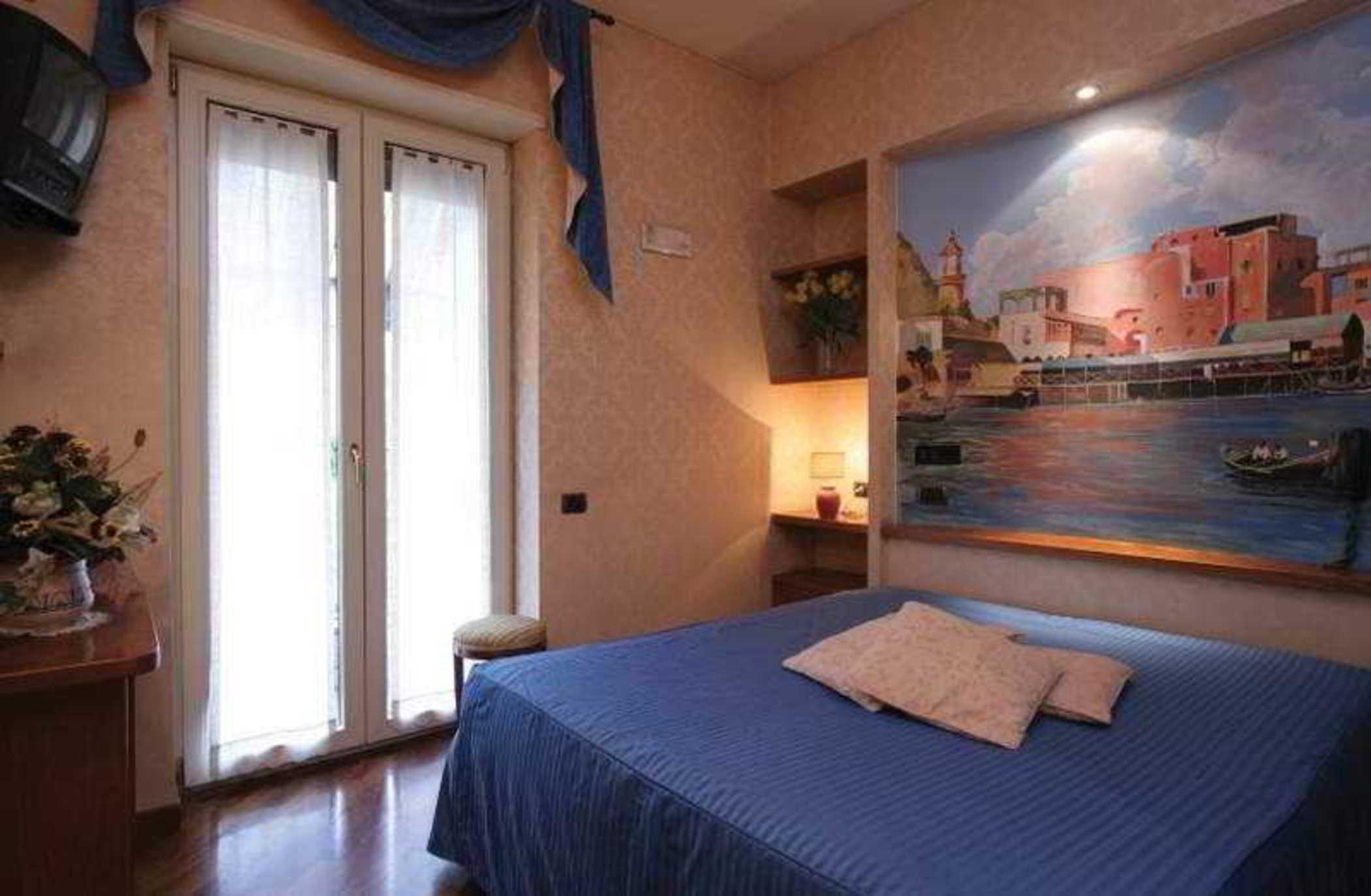 Hotel Suite Ares Napoli Ngoại thất bức ảnh