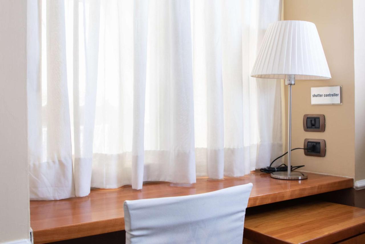 Hotel Suite Ares Napoli Ngoại thất bức ảnh