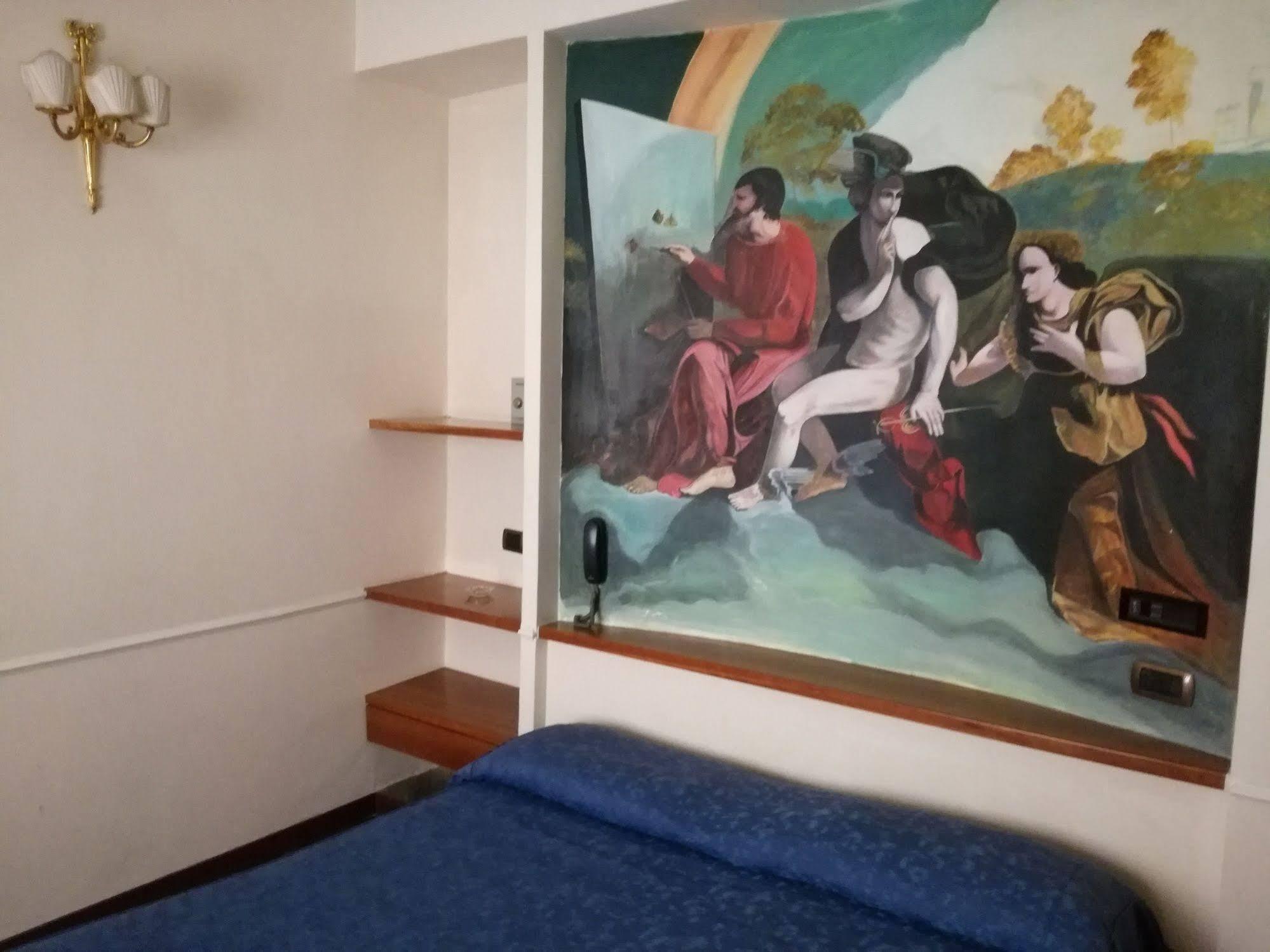 Hotel Suite Ares Napoli Ngoại thất bức ảnh